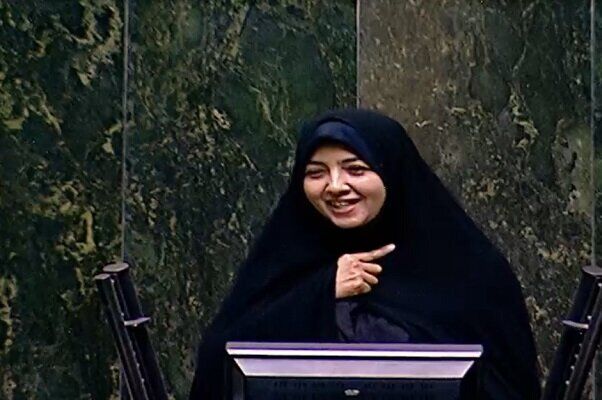 موافقت کمیسیون صنایع و معادن مجلس با وزیر پیشنهادی صنعت، معدن و تجارت موافقت کمیسیون صنایع و معادن مجلس با وزیر پیشنهادی صنعت، معدن و تجارت