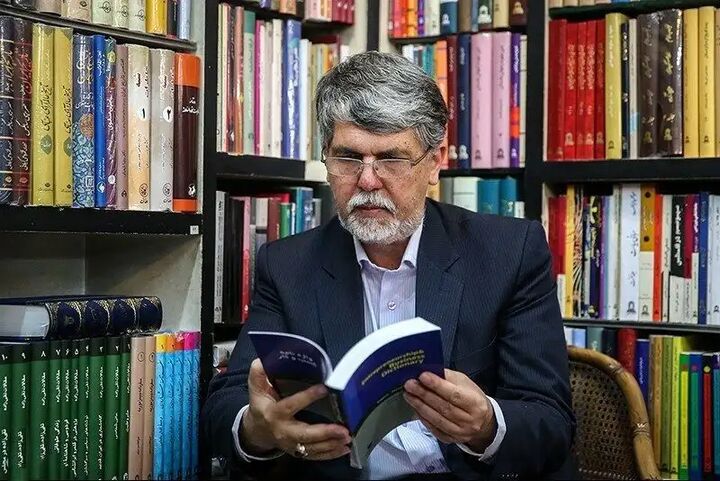 پیام تسلیت صالحی در پی فقدان چهره ماندگار ادب فارسی پیام تسلیت صالحی در پی فقدان چهره ماندگار ادب فارسی