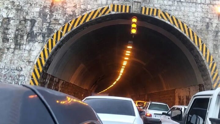 محدودیت ترافیکی در گردنه حیران جاده اردبیل - آستارا اعمال میشود محدودیت ترافیکی در گردنه حیران جاده اردبیل - آستارا اعمال میشود