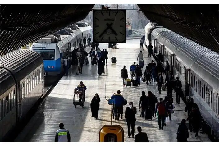 افزایش تعداد قطارهای راهآهن کرمانشاه در ایام اربعین افزایش تعداد قطارهای راهآهن کرمانشاه در ایام اربعین