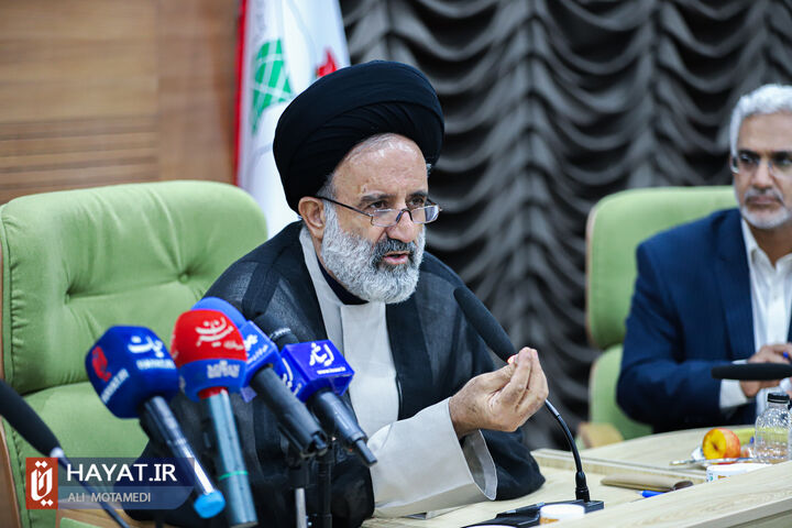 پزشکی، یکی از شریفترین شغلها است پزشکی، یکی از شریفترین شغلها است