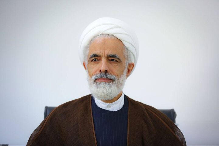 قانونگرایی مبنای اساسی وحدت و وفاق ملی است قانونگرایی مبنای اساسی وحدت و وفاق ملی است