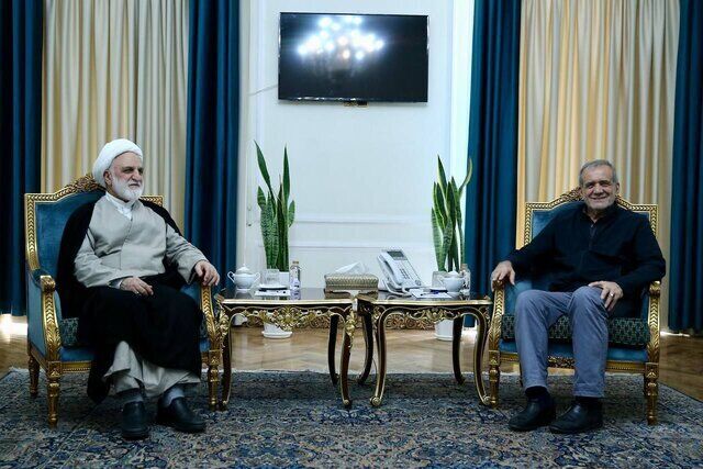 جزئیات دیدار روسای قوای مجریه و قضائیه جزئیات دیدار روسای قوای مجریه و قضائیه