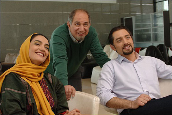 تصاحب گیشه با فیلمهای دنبالهدار خطرناک است/ ساخت کمدیهای بدون ساختار برای سرگرمی مردم