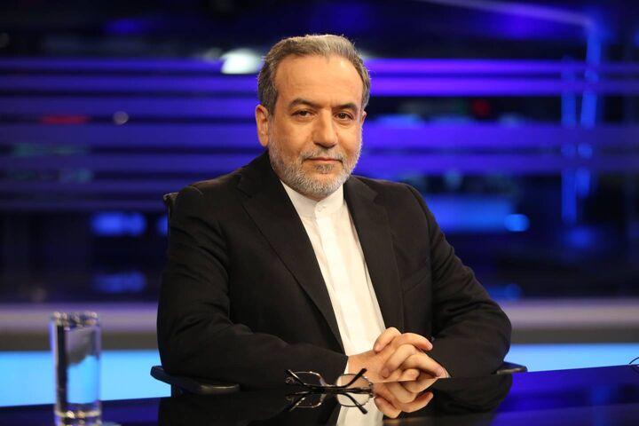 عراقچی:اولویت سیاست خارجی دولت حرکت به سمت یک «منطقه قوی و متحد» است عراقچی:اولویت سیاست خارجی دولت حرکت به سمت یک «منطقه قوی و متحد» است
