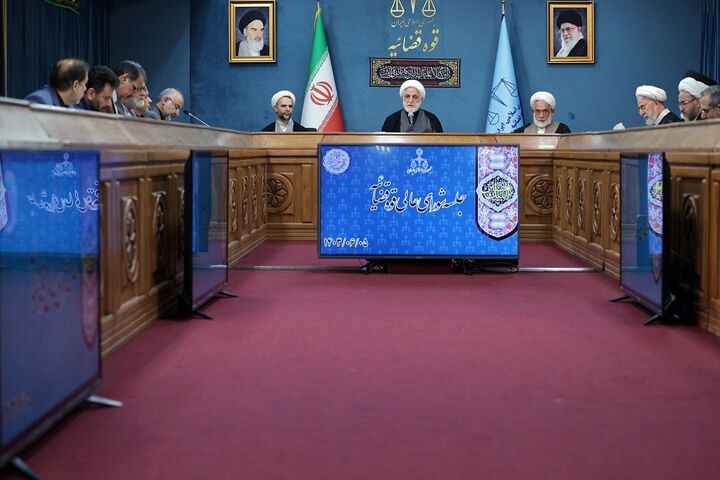 همکاری قوه قضاییه و دولت برای مبارزه با فساد/ در بحث مقابله با فساد اقتصادی تاکید ویژهای داریم همکاری قوه قضاییه و دولت برای مبارزه با فساد/ در بحث مقابله با فساد اقتصادی تاکید ویژهای داریم