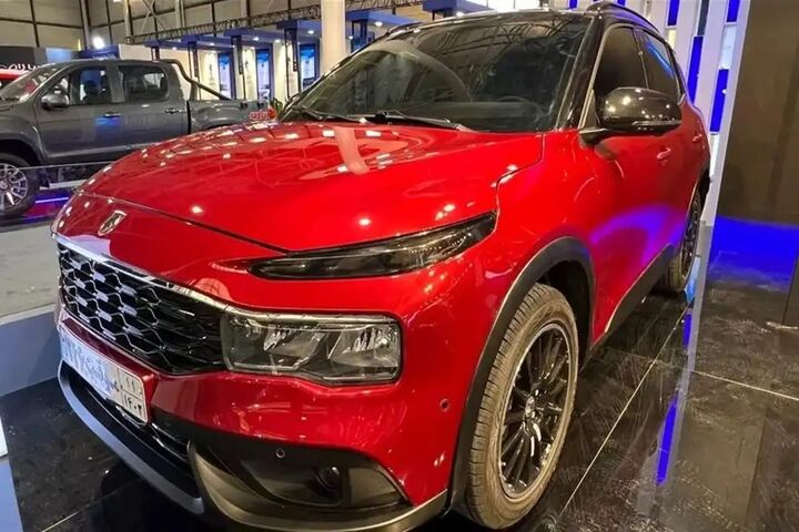 حواله محصولات ایران خودرو سر از دیوار درآورد حواله محصولات ایران خودرو سر از دیوار درآورد