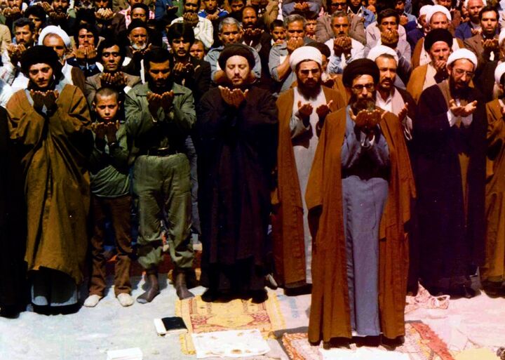 شهید آیتالله «سیدمحمدباقر حکیم»؛ حریم حیدر از خون، چون شفق شد، آه و واویلا... شهید آیتالله «سیدمحمدباقر حکیم»؛ حریم حیدر از خون، چون شفق شد، آه و واویلا...