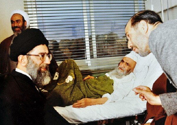 آیتالله «مرعشی نجفی»؛ شهاب شریعت، احیاگر گنجینه معارف شیعه