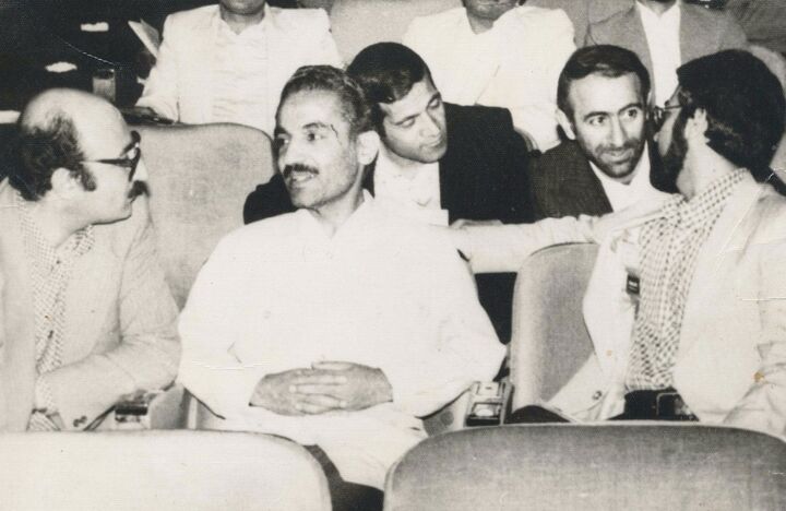 شهید «سیدعبدالحسین دفتریان»؛ همراه رجا، همسفر باهنران شد... شهید «سیدعبدالحسین دفتریان»؛ همراه رجا، همسفر باهنران شد...