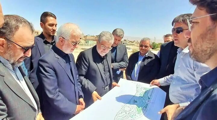 وزیر کشور از ساخت بیمارستان ۵۴۰ تختخوابی در حاشیه مشهد بازدید کرد وزیر کشور از ساخت بیمارستان ۵۴۰ تختخوابی در حاشیه مشهد بازدید کرد