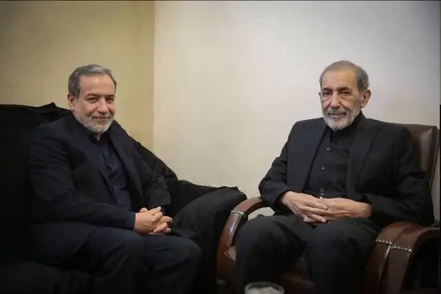 دیدار ولایتی با عراقچی وزیر امور خارجه دیدار ولایتی با عراقچی وزیر امور خارجه