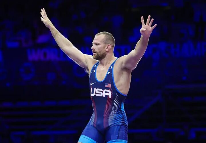 احتمال بازگشت تیلور به دنیای قهرمانی احتمال بازگشت تیلور به دنیای قهرمانی