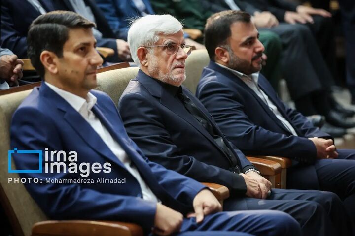 مراسم معارفه وزیر ارتباطات و فناوری اطلاعات با حضور «عارف» برگزار شد مراسم معارفه وزیر ارتباطات و فناوری اطلاعات با حضور «عارف» برگزار شد