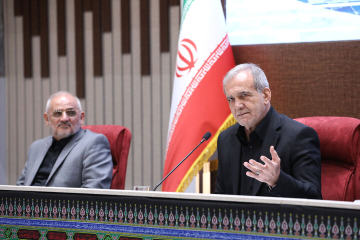 در بسیاری از قسمتها باید جراحی داشته باشیم/به هر قیمتی هر کاری را نمیکنیم در بسیاری از قسمتها باید جراحی داشته باشیم/به هر قیمتی هر کاری را نمیکنیم