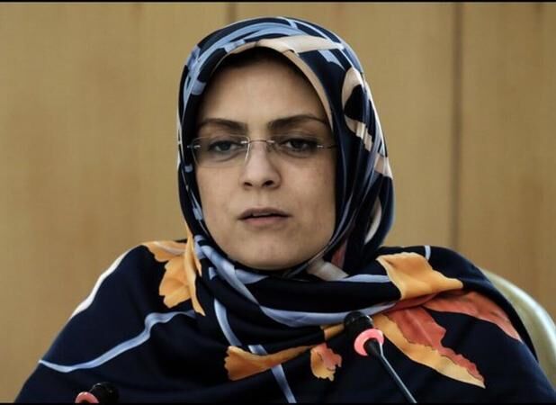 یک خانم، مشاور عالی وزیر راه و شهرسازی شد یک خانم، مشاور عالی وزیر راه و شهرسازی شد