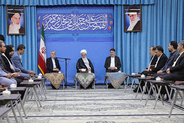 اشتغالزایی راهی برای حفظ گردشگری کشور است اشتغالزایی راهی برای حفظ گردشگری کشور است