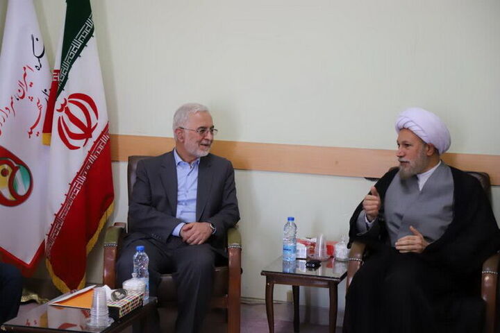 امام جمعه شیراز: همه برای موفقیت دولت چهاردهم تلاش کنند امام جمعه شیراز: همه برای موفقیت دولت چهاردهم تلاش کنند