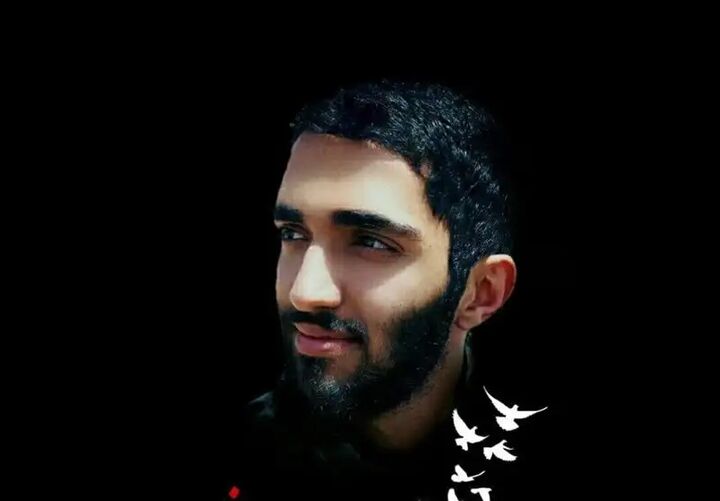 انگشتری که از شهید به رهبری هدیه شد، دوباره به مادر شهید رسید انگشتری که از شهید به رهبری هدیه شد، دوباره به مادر شهید رسید