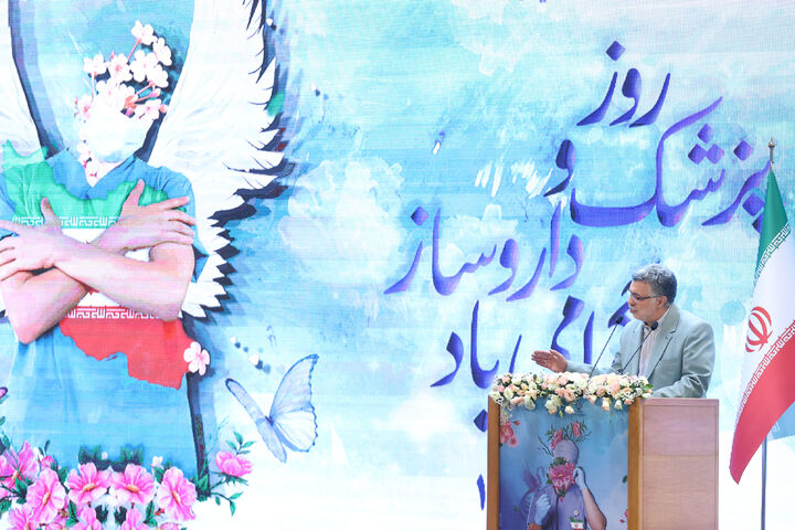 افتخارآفرینیهای جامعه پزشکی ایران برای همه محرز است افتخارآفرینیهای جامعه پزشکی ایران برای همه محرز است