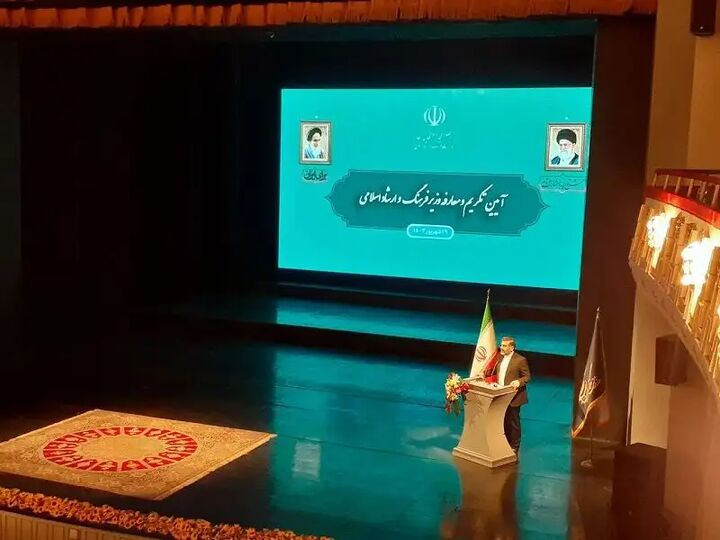 ادبیات حاکم بر حوزه فرهنگ را تغییر دادیم ادبیات حاکم بر حوزه فرهنگ را تغییر دادیم