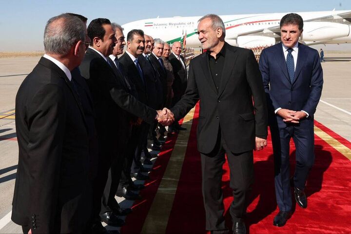 پیام اصلی سفر رئیسجمهور به عراق تحکیم موقعیت ایران در منطقه است پیام اصلی سفر رئیسجمهور به عراق تحکیم موقعیت ایران در منطقه است