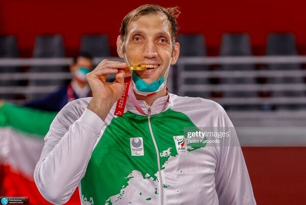 مرتضی مهرزاد به استخدام شهرداری هچیرود درآمد مرتضی مهرزاد به استخدام شهرداری هچیرود درآمد