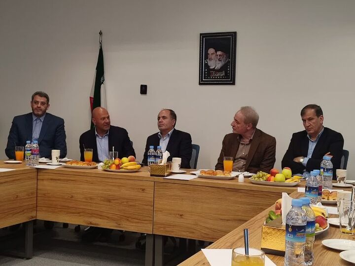 وزیر جهاد کشاورزی از دو ابر پروژه پیشوا بازدید کرد وزیر جهاد کشاورزی از دو ابر پروژه پیشوا بازدید کرد