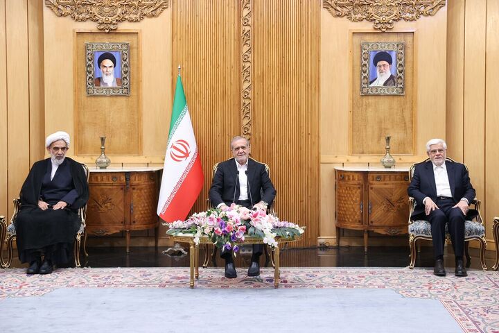 وحدت و انسجام محور اصلی سفر به عراق بود وحدت و انسجام محور اصلی سفر به عراق بود