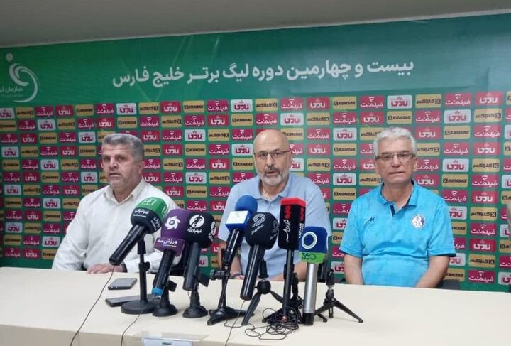 تساوی ارزشمندی برابر شمس آذر کسب کردیم تساوی ارزشمندی برابر شمس آذر کسب کردیم