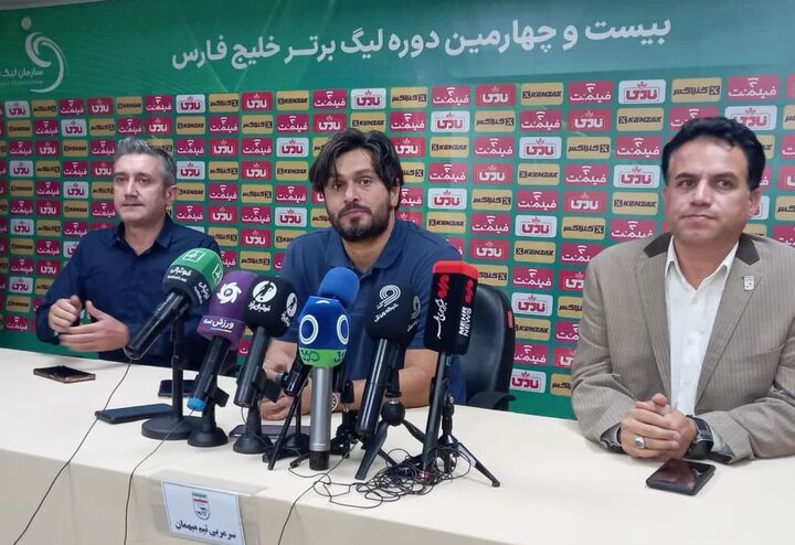 شمس آذر تیم برتر میدان بود شمس آذر تیم برتر میدان بود