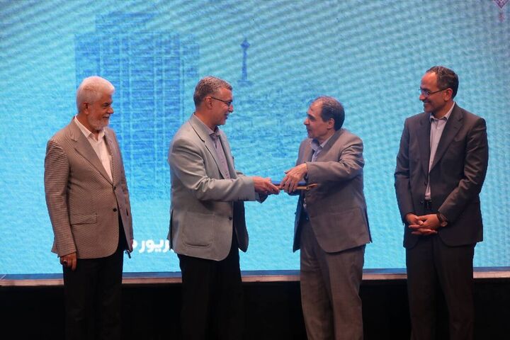 معاون توسعه مدیریت و منابع وزارت بهداشت معرفی شد معاون توسعه مدیریت و منابع وزارت بهداشت معرفی شد