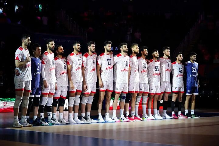 شاگردان پیاتزا حریفان خود را شناختند + عکس شاگردان پیاتزا حریفان خود را شناختند + عکس