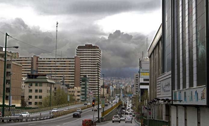 تداوم رگبار پراکنده در تهران تا چهارشنبه تداوم رگبار پراکنده در تهران تا چهارشنبه