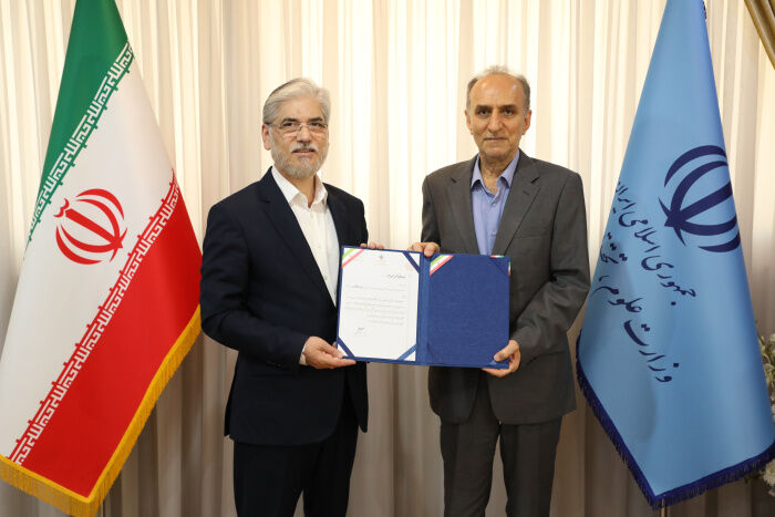 سرپرست دانشگاه تهران منصوب شد سرپرست دانشگاه تهران منصوب شد