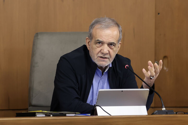 استفاده از ابزارهای رفاهی بشر برای ترور، اوج جنایتپیشگی است/ انتصاب بانوان و اهل سنت، گواه صدق ادعای دولت استفاده از ابزارهای رفاهی بشر برای ترور، اوج جنایتپیشگی است/ انتصاب بانوان و اهل سنت، گواه صدق ادعای دولت