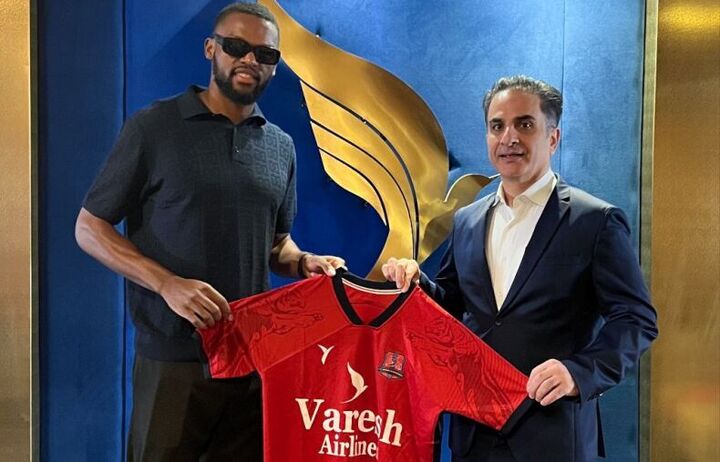 جمع خارجیهای نساجی با کوین یامگا پنج نفره شد جمع خارجیهای نساجی با کوین یامگا پنج نفره شد