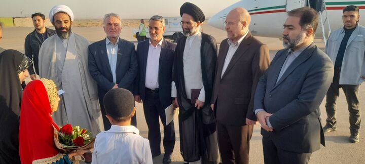 قالیباف به کاشان سفر کرد؛ قرار است در کنگره بینالمللی حضرت علیبن باقر (ع) سخنرانی کند قالیباف به کاشان سفر کرد؛ قرار است در کنگره بینالمللی حضرت علیبن باقر (ع) سخنرانی کند