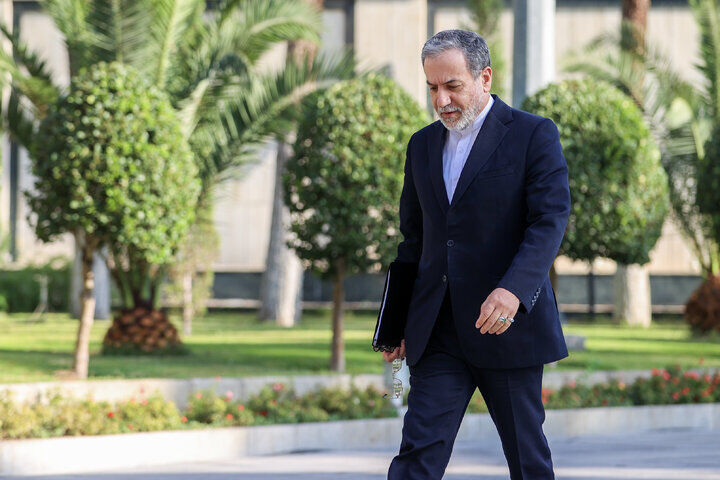 عراقچی وارد نیویورک شد عراقچی وارد نیویورک شد