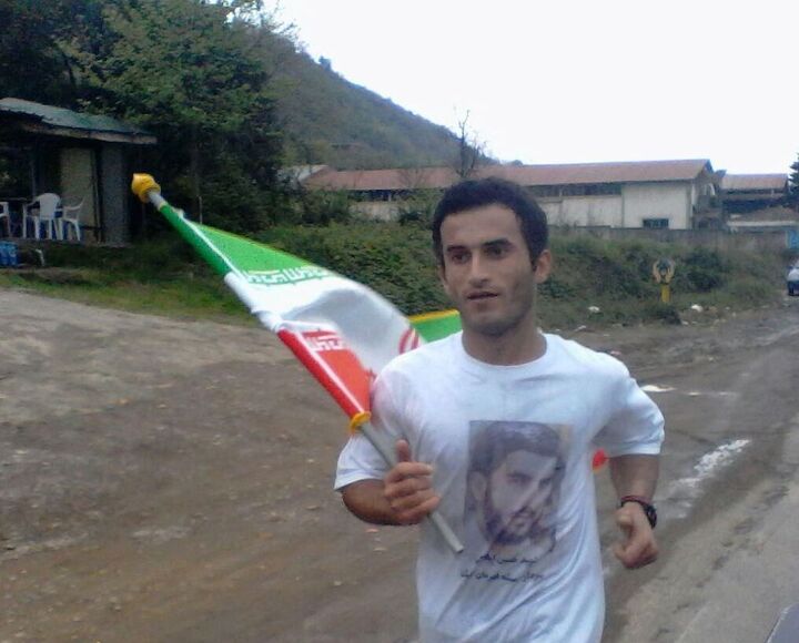 قهرمان ماراتن آسیا ۵۴ کیلومتر تا مزار شهدای شاخص ورزش تهران در بهشت زهرا دوید قهرمان ماراتن آسیا ۵۴ کیلومتر تا مزار شهدای شاخص ورزش تهران در بهشت زهرا دوید