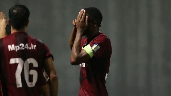 هفته پر التهاب با چاشنی انگیزه و انتقام/ استقلال و سپاهان لغزیدند، پرسپولیس و تراکتور استفاده کردند + جدول هفته پر التهاب با چاشنی انگیزه و انتقام/ استقلال و سپاهان لغزیدند، پرسپولیس و تراکتور استفاده کردند + جدول