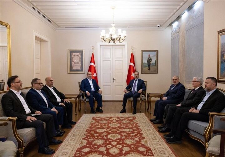 دیدار حماس با وزیر خارجه ترکیه دیدار حماس با وزیر خارجه ترکیه