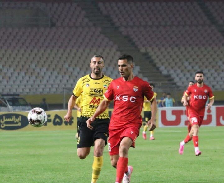 سکوت یار دوازدهم سپاهان  شکست سکوت یار دوازدهم سپاهان  شکست