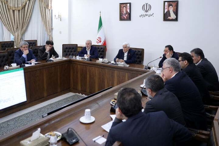 تعرفه خودروهای «هیبریدی وبرقی» بدون تغییر باقی ماند تعرفه خودروهای «هیبریدی وبرقی» بدون تغییر باقی ماند