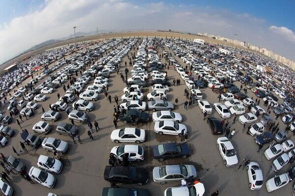 فشار ریزش قیمتها در بازار خودرو سنگین شد فشار ریزش قیمتها در بازار خودرو سنگین شد