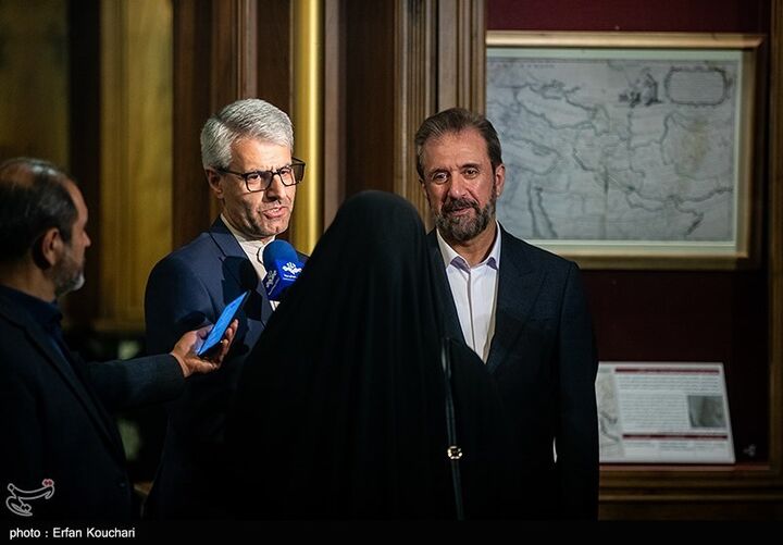 نمایش ۱۶ نقشۀ کهن خلیج فارس