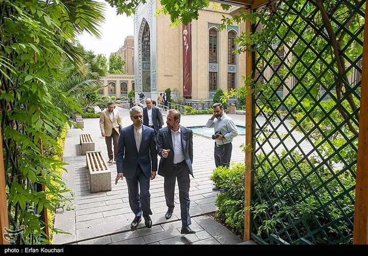 نمایش ۱۶ نقشۀ کهن خلیج فارس