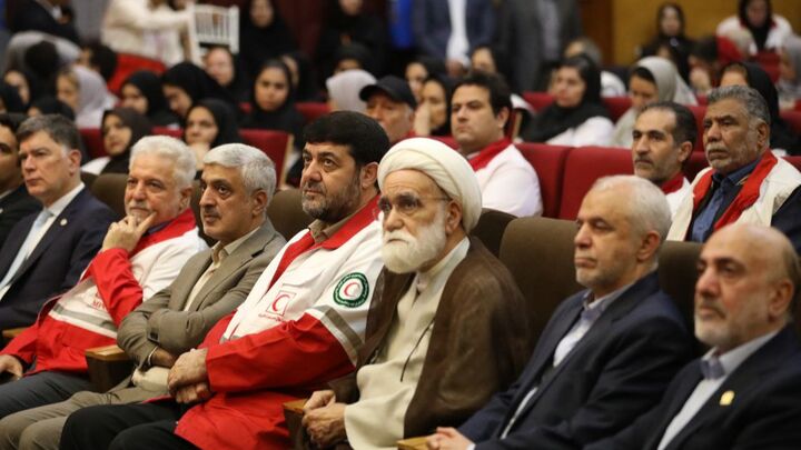 همایش علمی ۳۱۰۰ شهید امدادگر برگزار شد همایش علمی ۳۱۰۰ شهید امدادگر برگزار شد