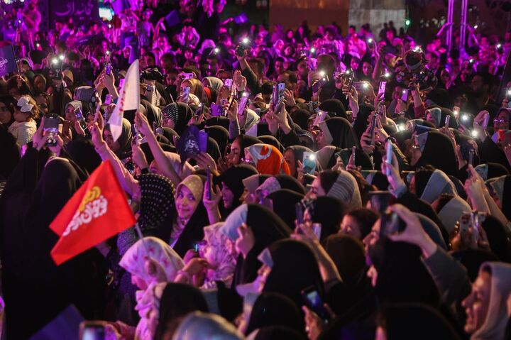 تجلیل از دختران شهدا