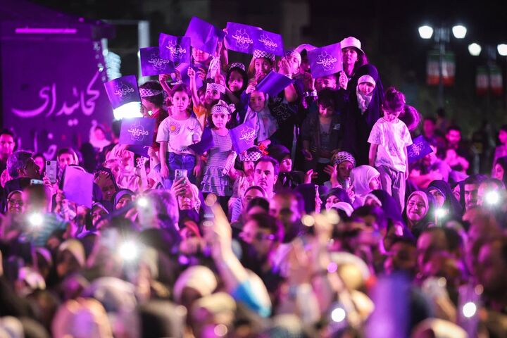 تجلیل از دختران شهدا